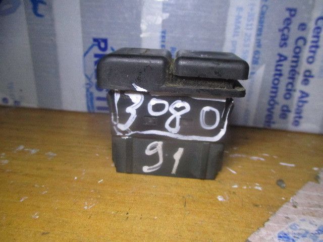 Botão / interruptor de luzes PEUGEOT 605 (6B)