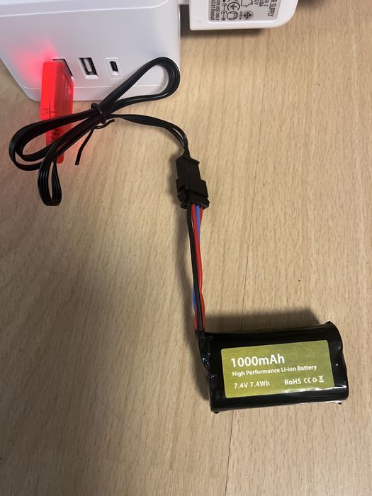 Bateria 1000mAh 7,4V, ładowarka