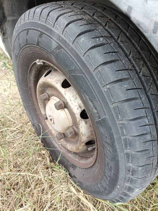 Renault master 2000€