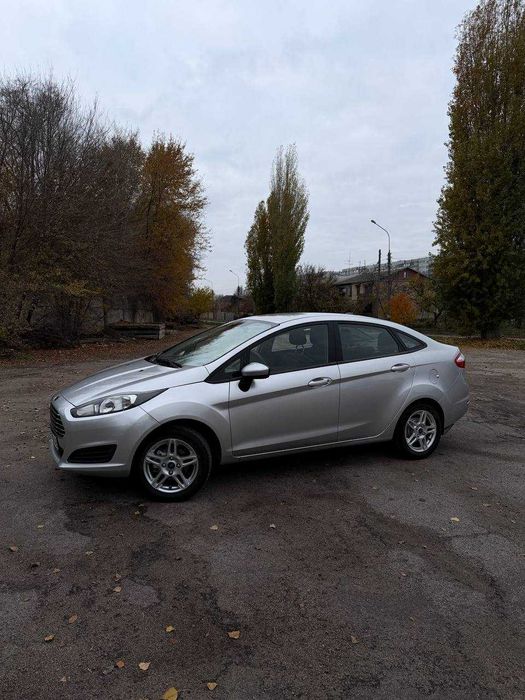Форд фієста 2019