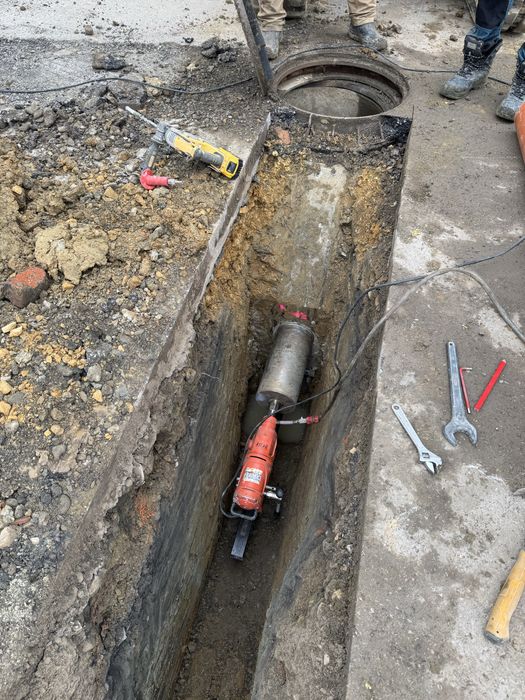 Wiercenie techniką diamentowa beton , beton zbrojony , cegla itp.
