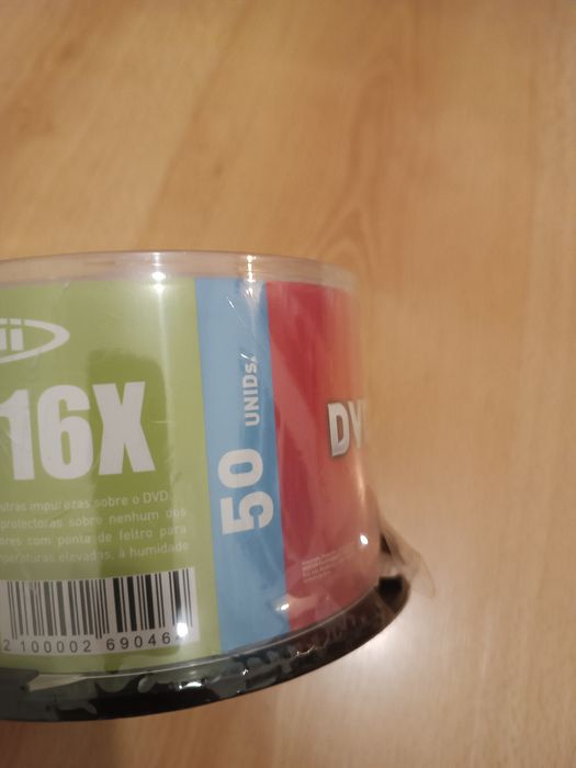 Caixa 50 dvd-r novos