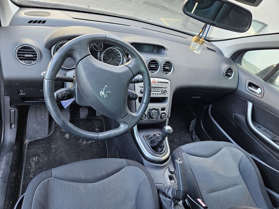 Peugeot 308 SW 1.6 16V VTi de 2012 para peças