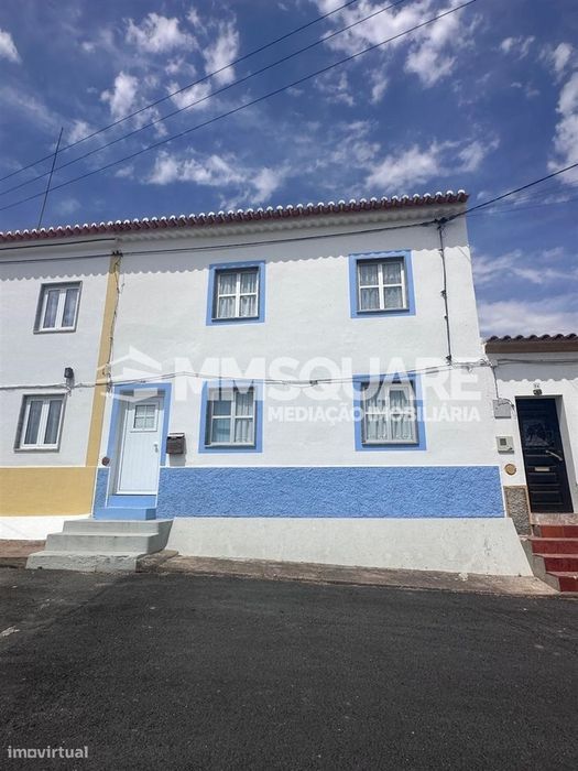 Moradia T4 em Santa Luzia