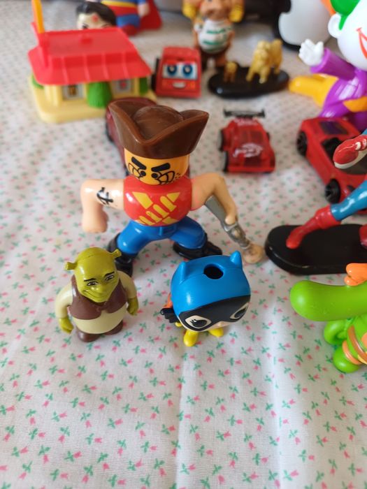 Vários brinquedos por 1 euro