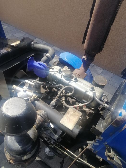 Трактор сінтай 240