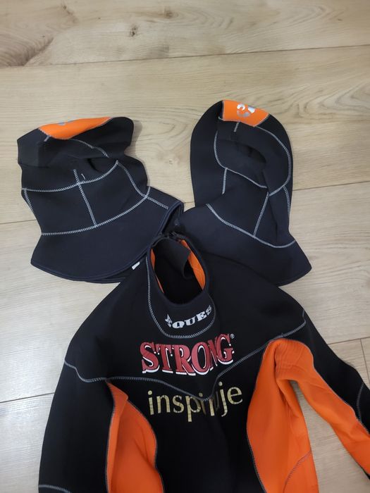 Pianka do nurkowania