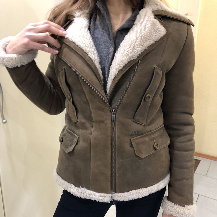 Фирменная дублёнка Lacoste