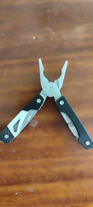 Мультітул  пасатіжи гербер і ніж набір