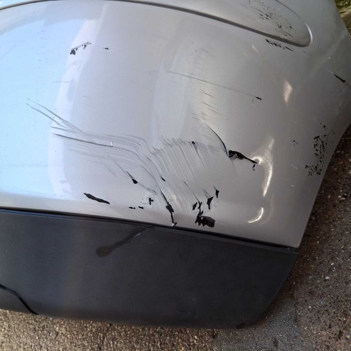 Parachoque traseiro seat ibiza 6l