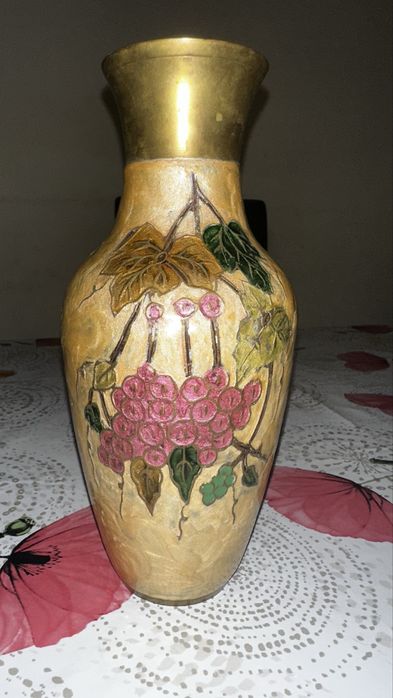 Jarra de bronze antiga