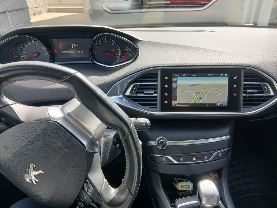 Peugeot 308 poucos km