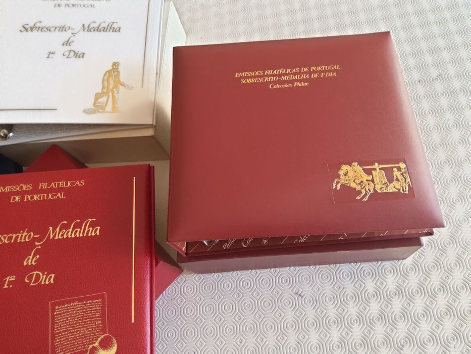 191125#Lote 4 capas com contracapa para sobrescritos