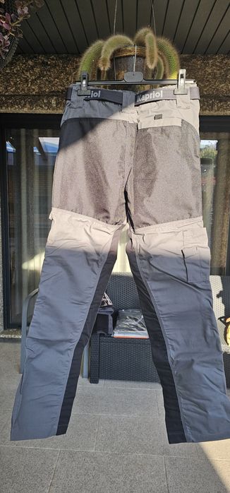 4 pares de calças de boa qualidade para trabalho
