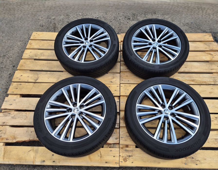 Komplet Koła Felgi JAK NOWE! 19" Cali Skoda Kodiaq I NS7 Oryginał 5x112 ET43 7J Otwór 57,1mm Skoda Superb III VW Tiguan II Seat Tarraco Audi Q3 F3