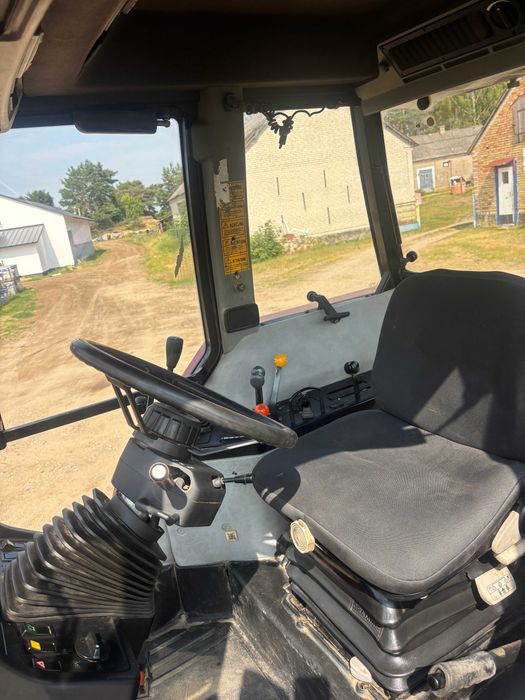 Case 5120 nie Valtra