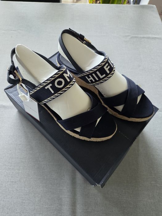 Tommy Hilfiger buty sandaly na koturnie r 41 Nowe!