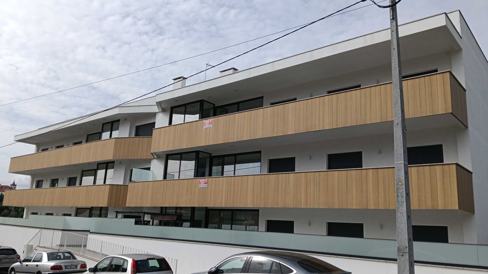 Vende-se Apartamento T3 — Oliveira Do Hospital E São Paio De Gramaços, Coimbra