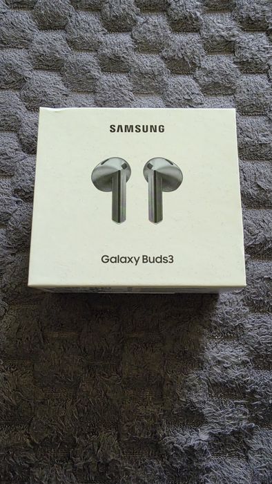 Witam! Na sprzedaż słuchawki Samsung Galaxy Buds 3. Nowe fabrycznie zapakowane.