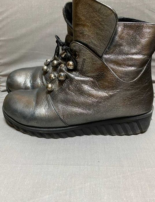 Женские кожаные ботинки ботильоны серебристые 36 р