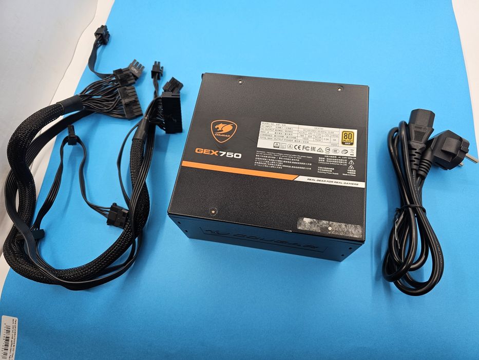 Не Робочий Топовий Блок Живлення до ПК Cougar Gex750 на 750 Watt