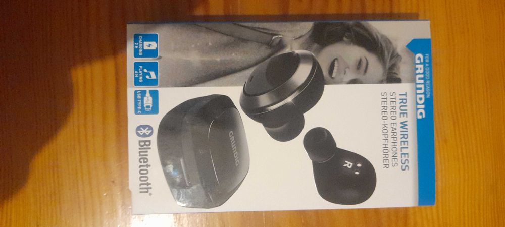 Fones  Grundig bluetooth