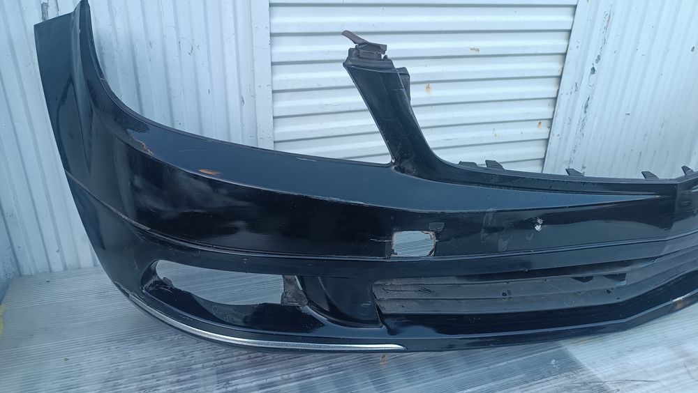 Vendo parachoque de frente Mercedes C Class W 204 ano 2007