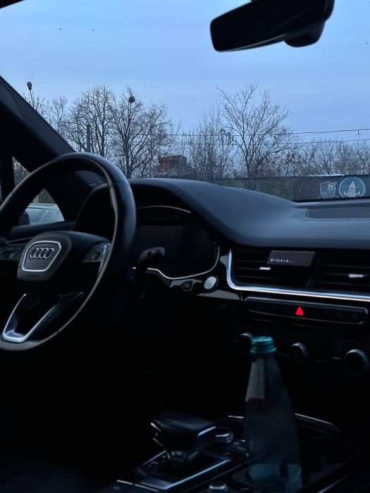 Audi Q7 Premium Plus