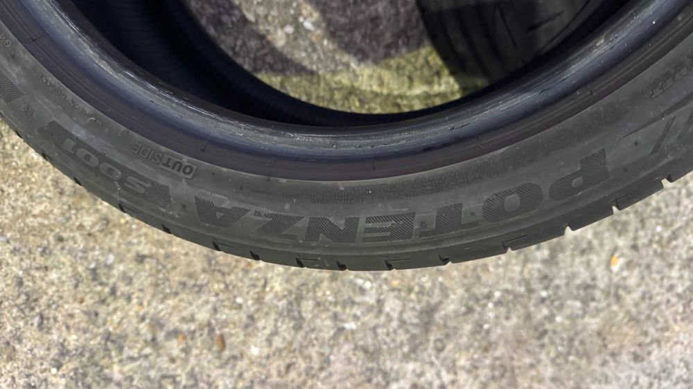 Pneus (2) Bridgestone 225/45/R18 RFT