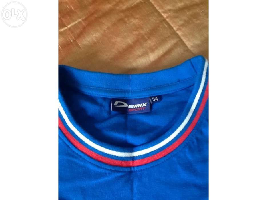 T Shirt original de Clube Russo e boné