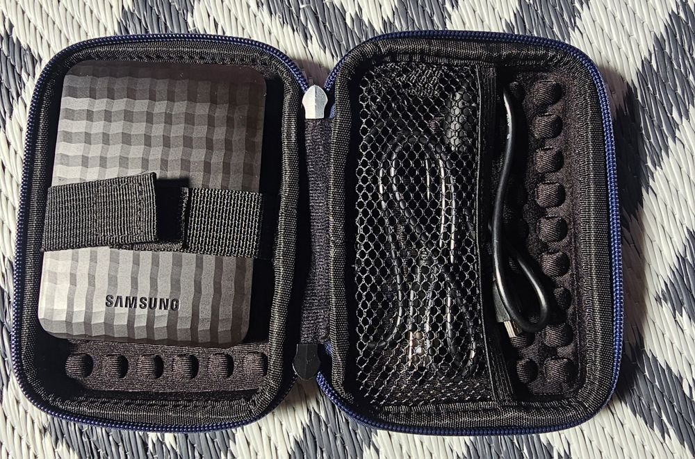 Discos rígidos externos HDD com bolsa