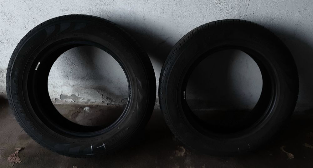 Dwie letnie opony Pirelli