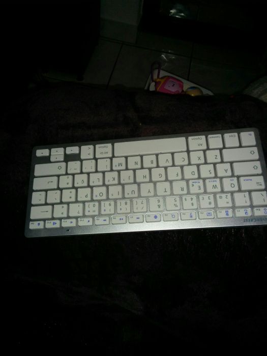 Teclado por Bluetooth