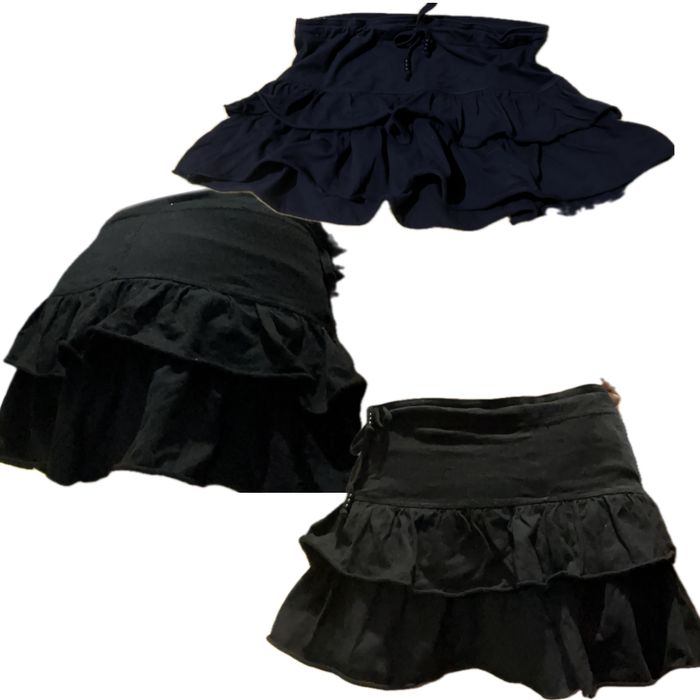 Слот міні спідниць альтернативный Y2K / goth / punk стиль