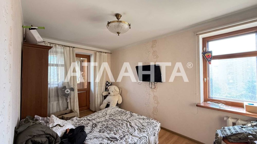 Трикімнатна квартира, Щорса, Приват Банк, Газ, Цегляний будинок