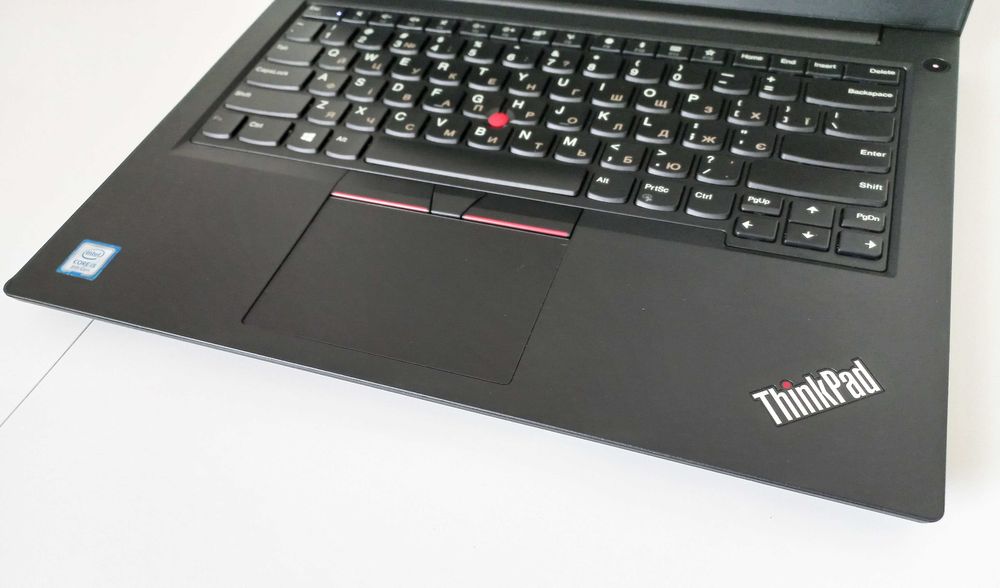 Lenovo Thinpad E490 i5-8265U 8Gb 256SSD 14’