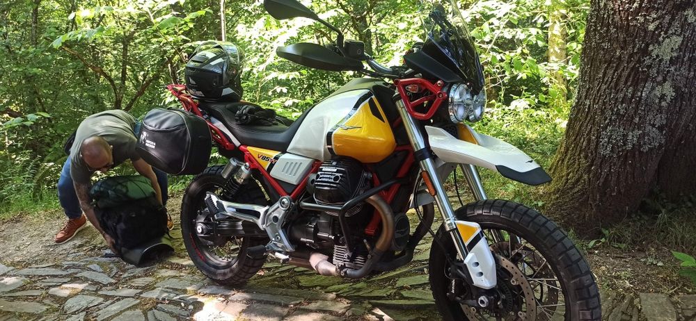 Moto Guzzi V85 TT
