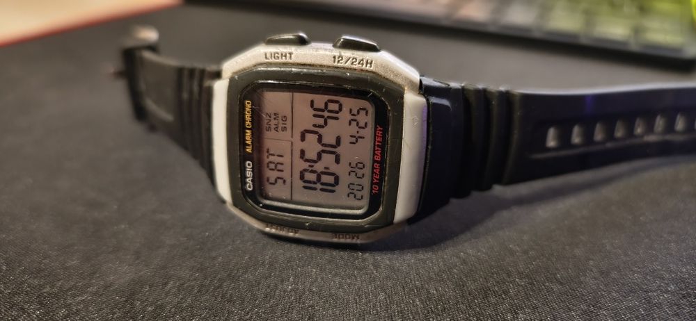 Zegarek Casio cyfrowy