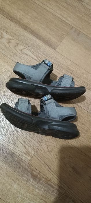 Босоножки сандалии для мальчика 29 р.