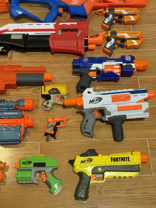 Conjunto de pistolas NERF