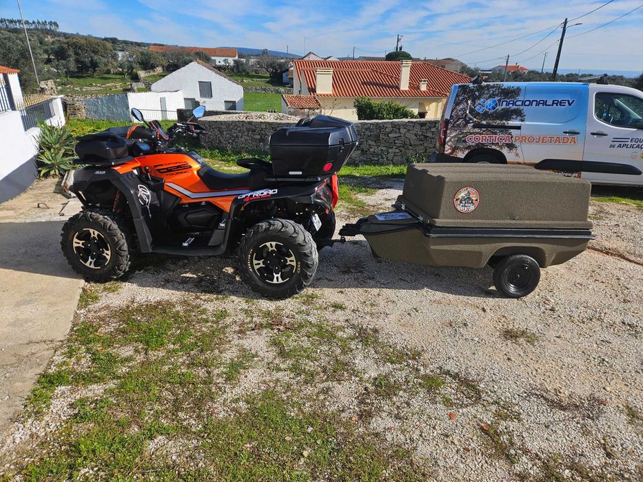 Mota 4 cforce 625 touring