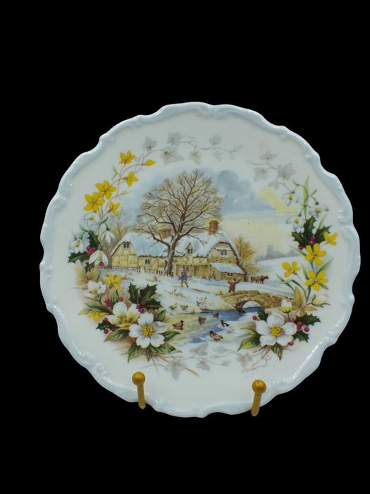Talerz  kolekcjonerski Royal Albert Winter pejzaż zima B112603