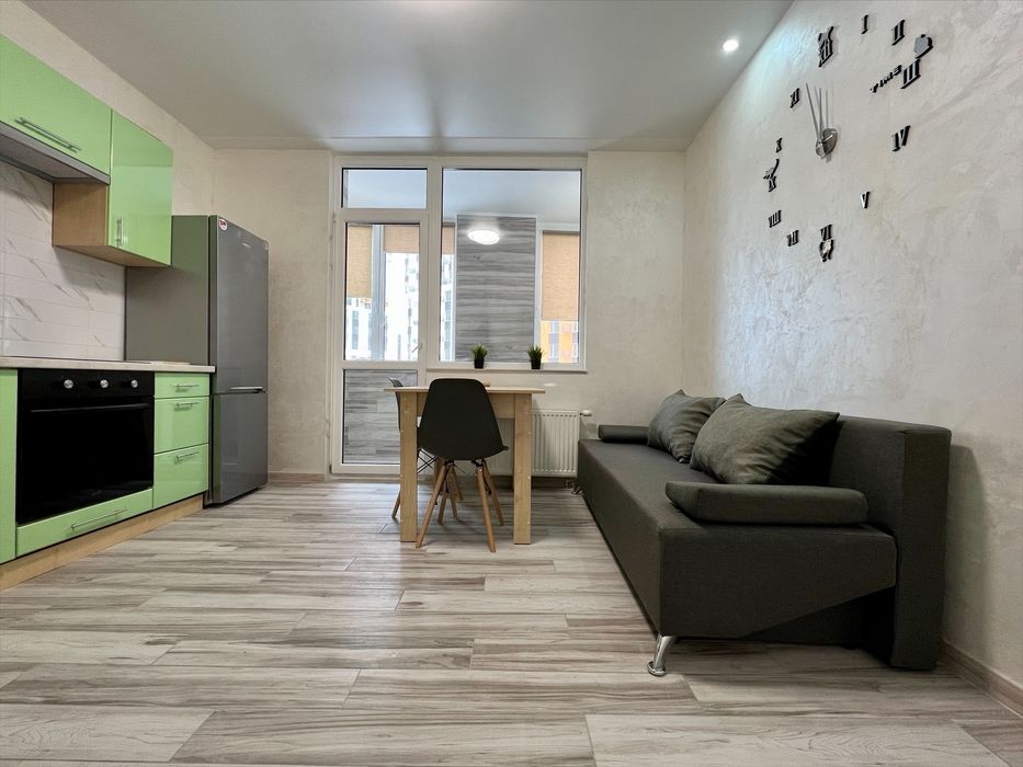 Світло парк, 2 пов, м. Видубичі 10 хв пішки, 1кімнатна