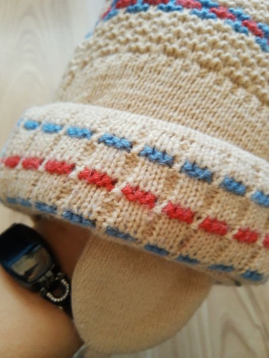 Stan idealny zimowa czapka dla chłopca , bardzo dobry skład