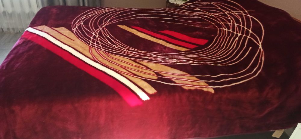 Розкішний плед -покривало з штучного хутра 220х240 см