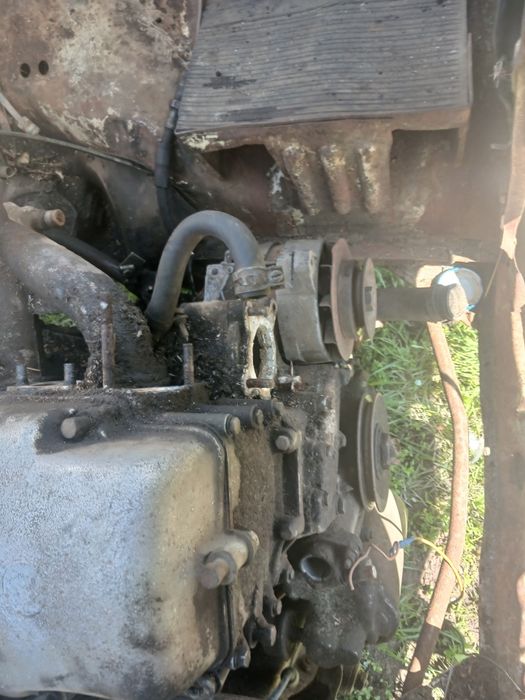 Продам запчастини москвич 412