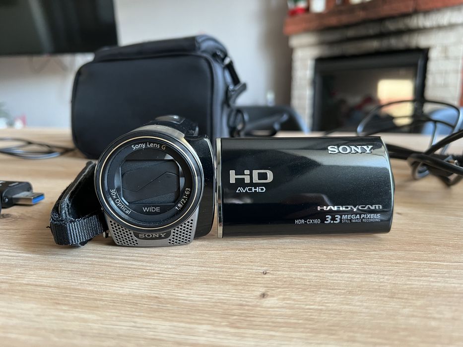 Повний комплект камкордер Sony HDR CX-160
