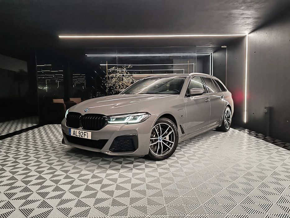 BMW 530 e Pack Desportivo M