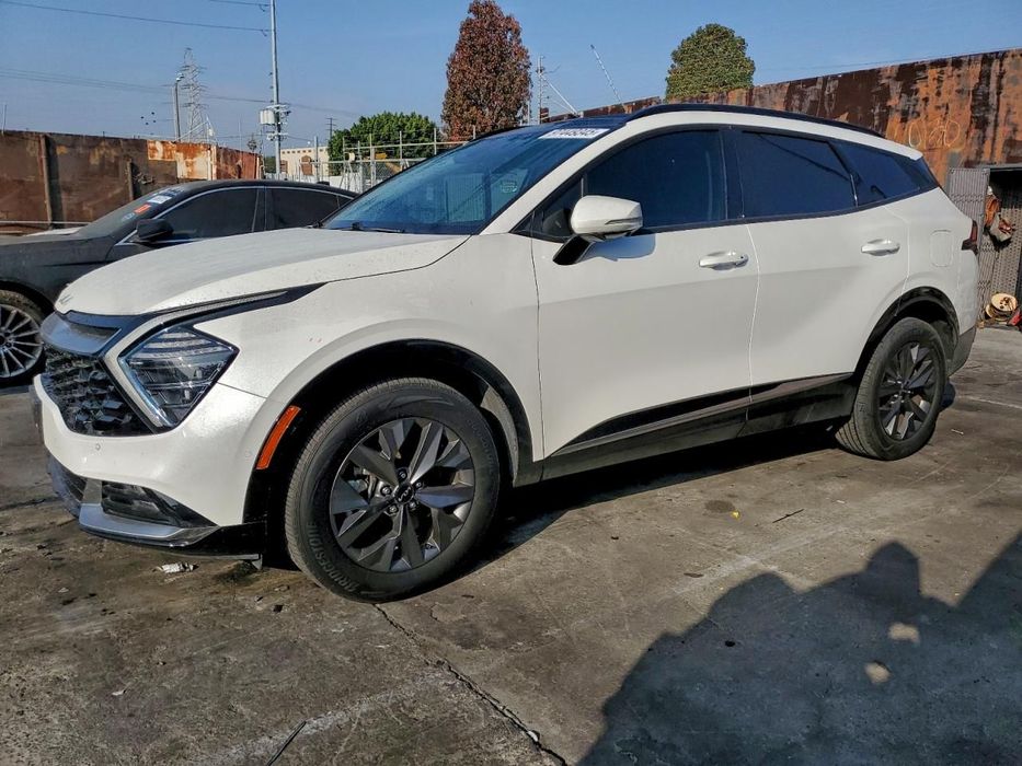 Kia Sportage / HYBRYDA / 4x4 / Bogate wyposażenie /