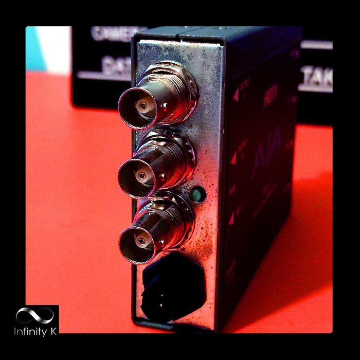 AJA HDTV - GEN10 - HD/SD Sync Generator